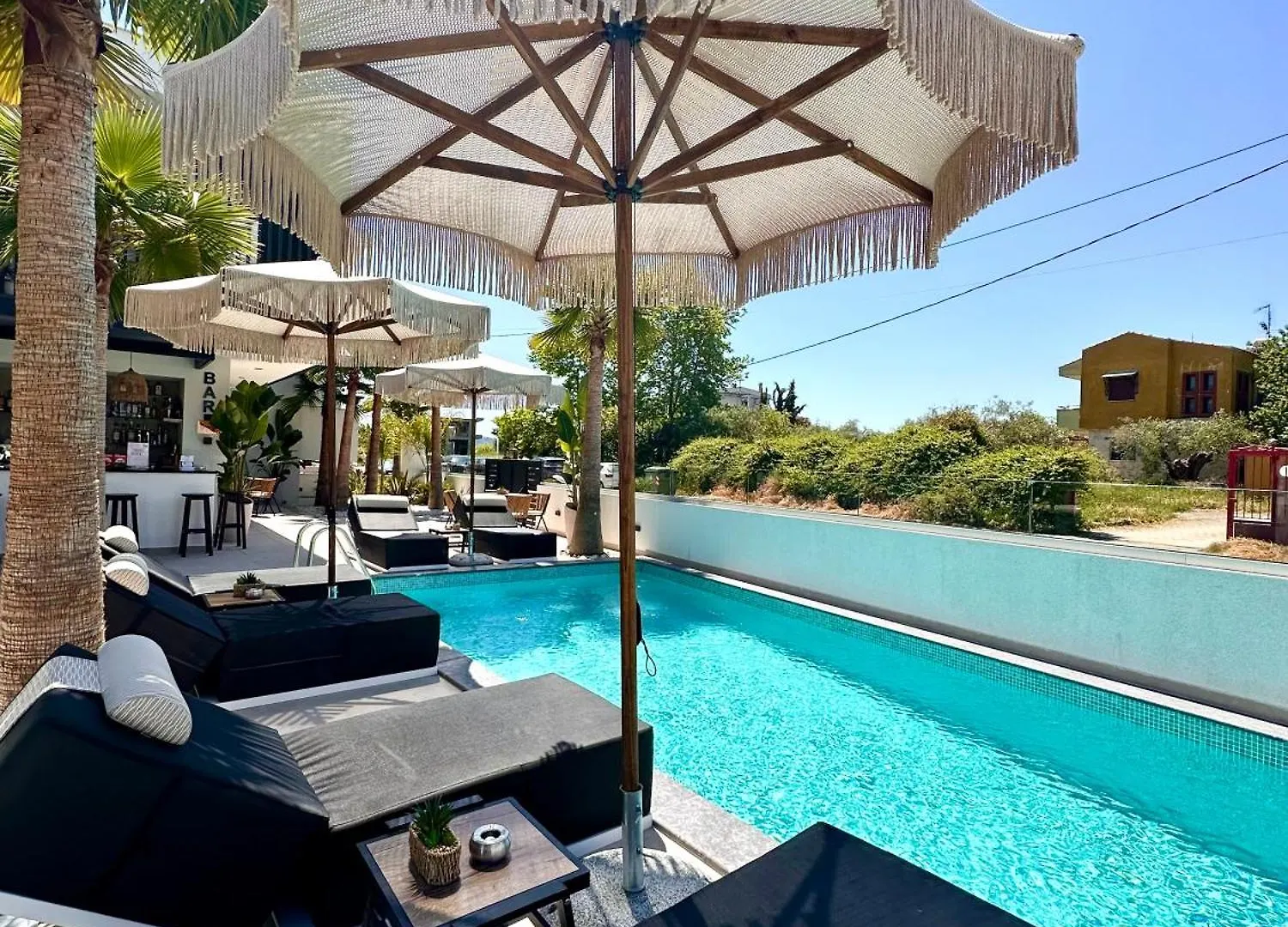 Luminous Luxury Living Aparthotel Kallithea