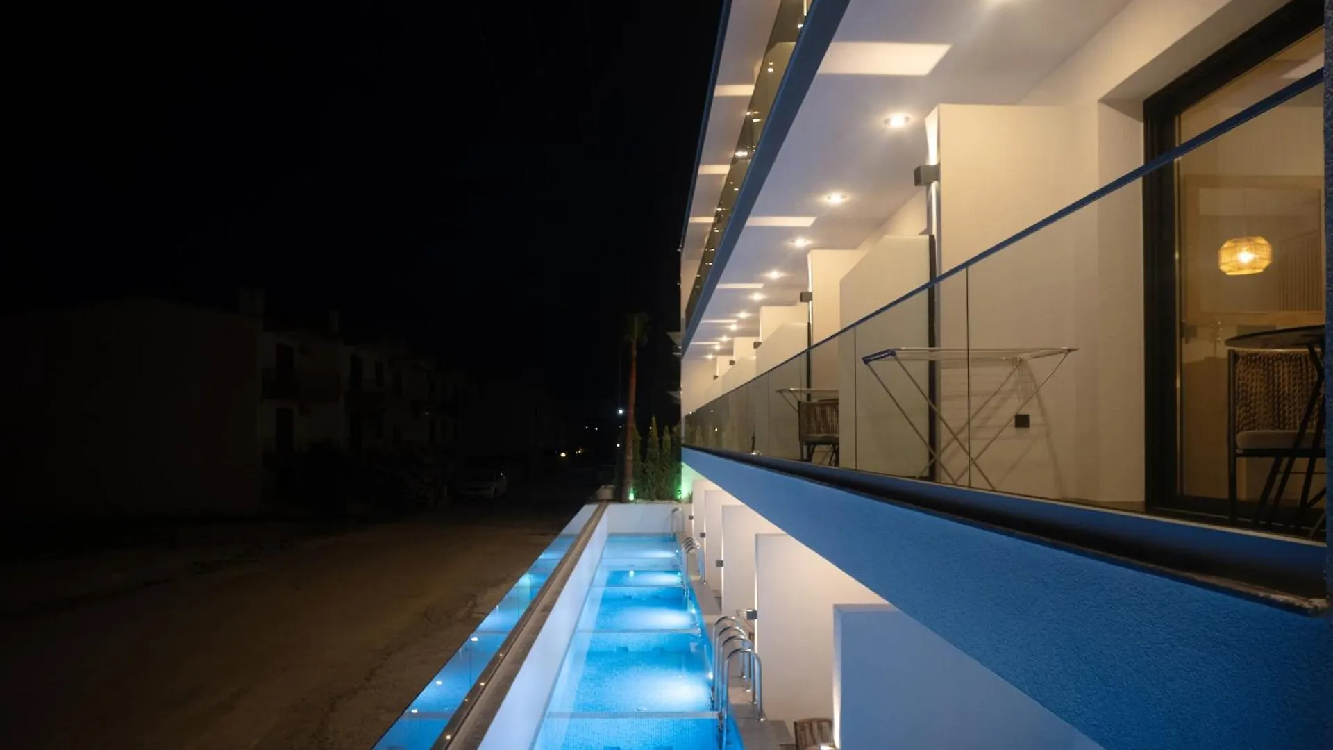 Luminous Luxury Living Aparthotel Kallithea   Kallithea (Chalkidiki)