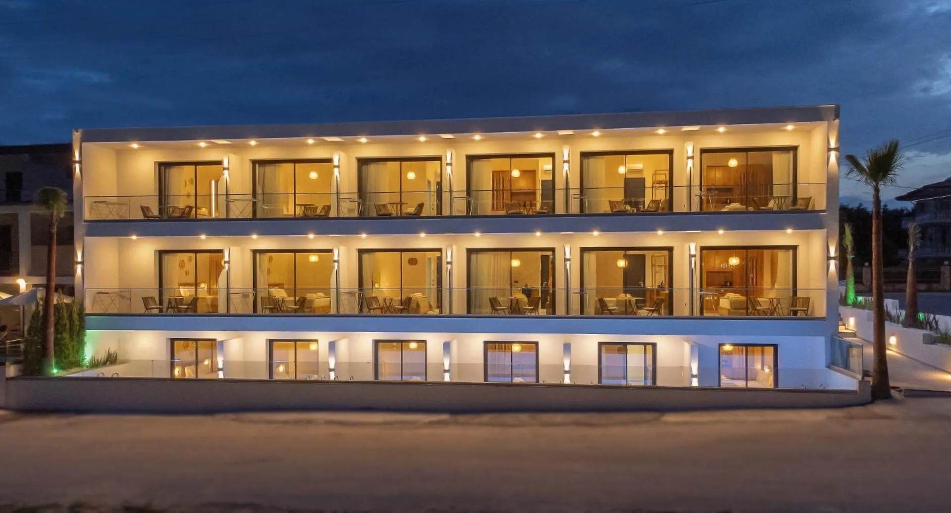 Luminous Luxury Living Aparthotel Kallithea  0*, Kallithea (Chalkidiki)