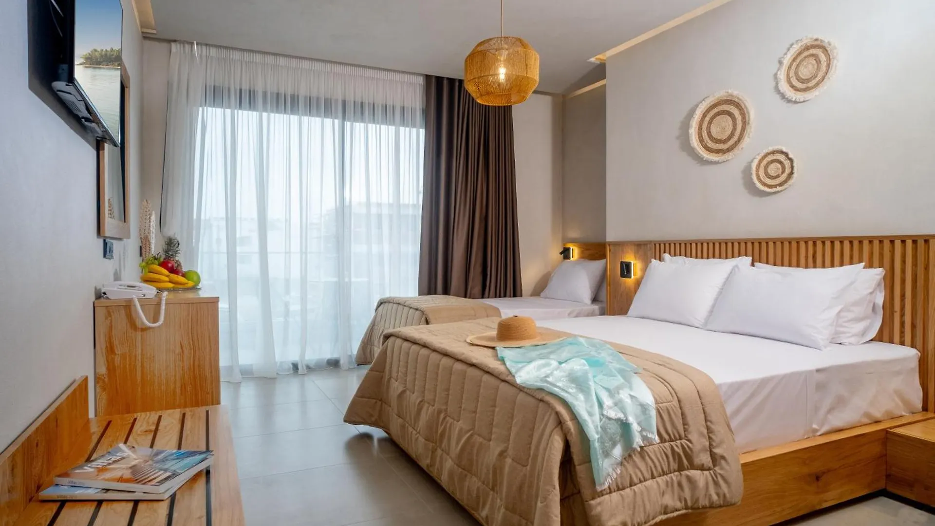 Luminous Luxury Living Aparthotel Kallithea